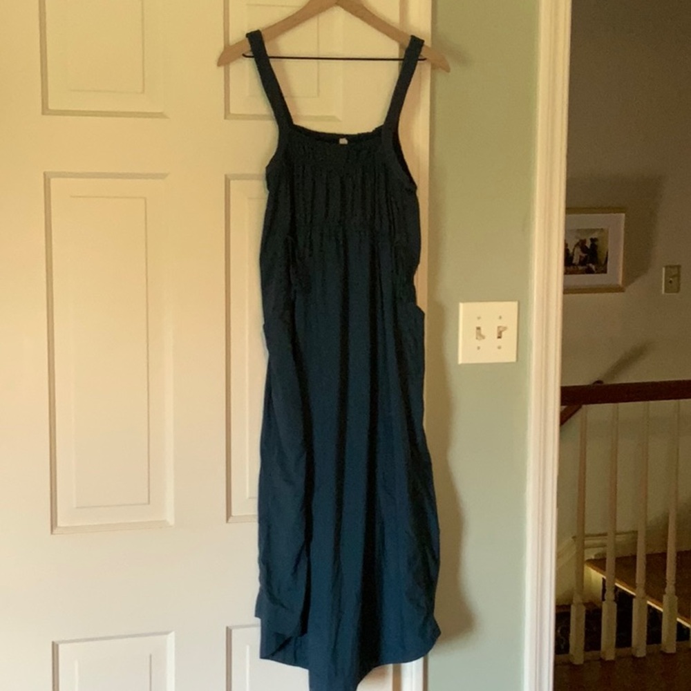 Daily Practice by Anthropologie Keeseville Sleeveless Smocked Dress